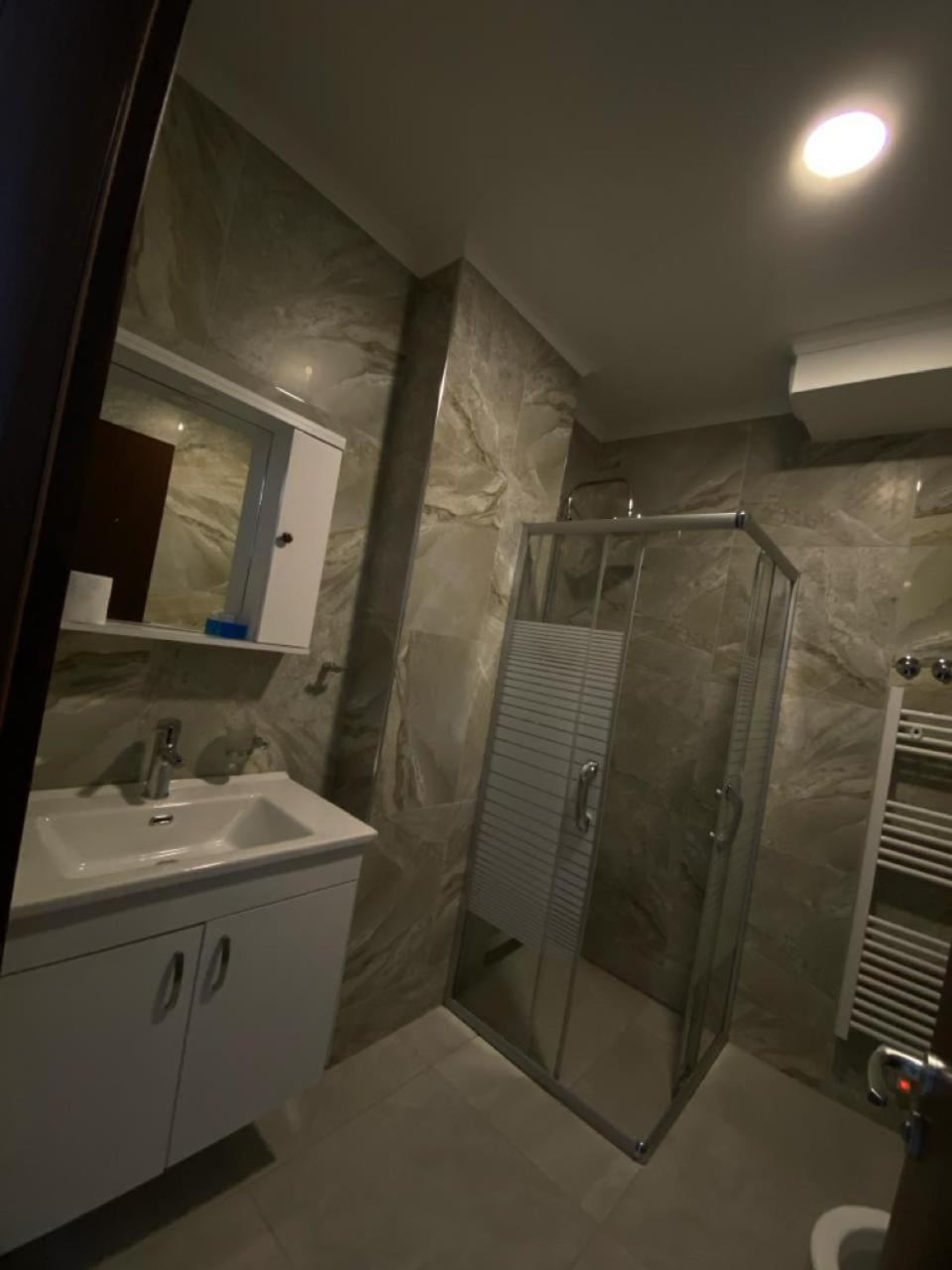 Pogradeci 2 Hotel 4*